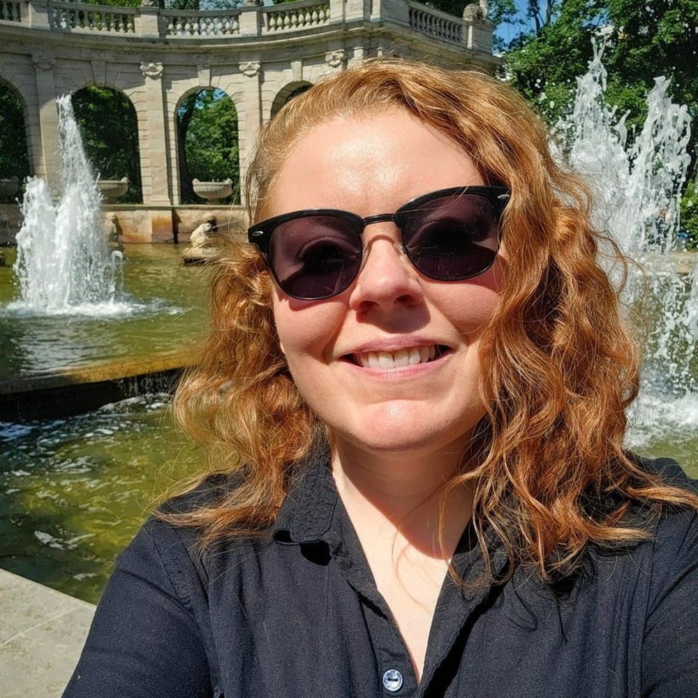 Meet your Posher, Sara